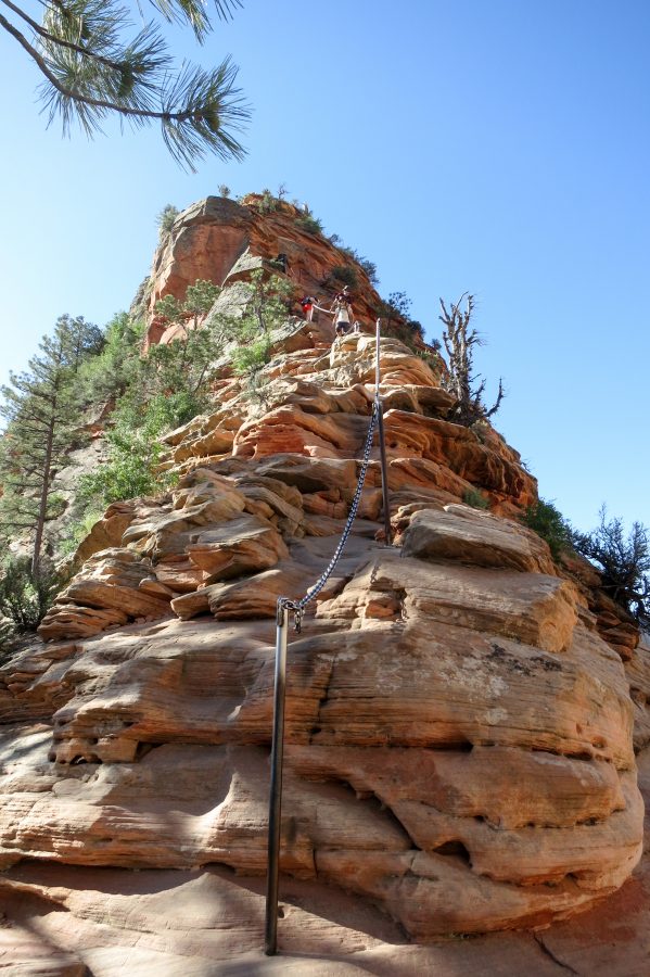 The final climb to the Angel's Landing plateau.